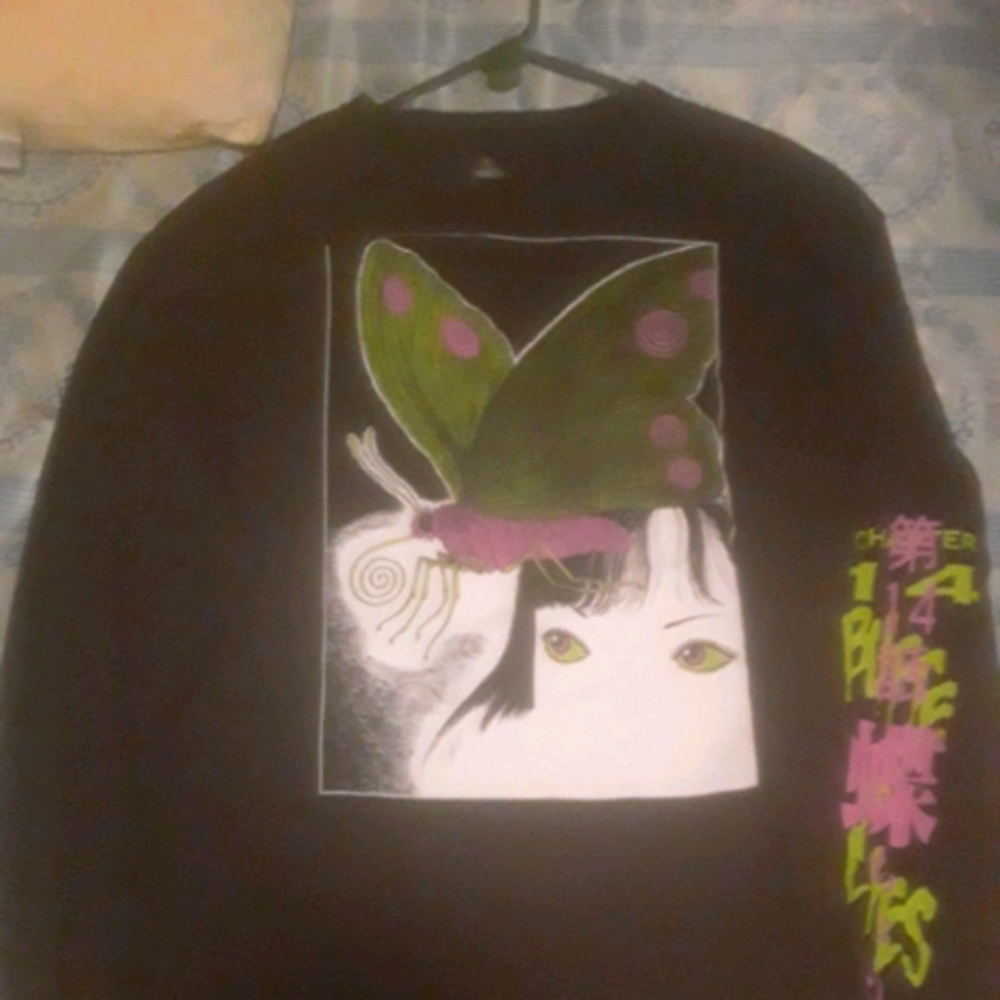 Junji Ito- Uzumaki longsleeve